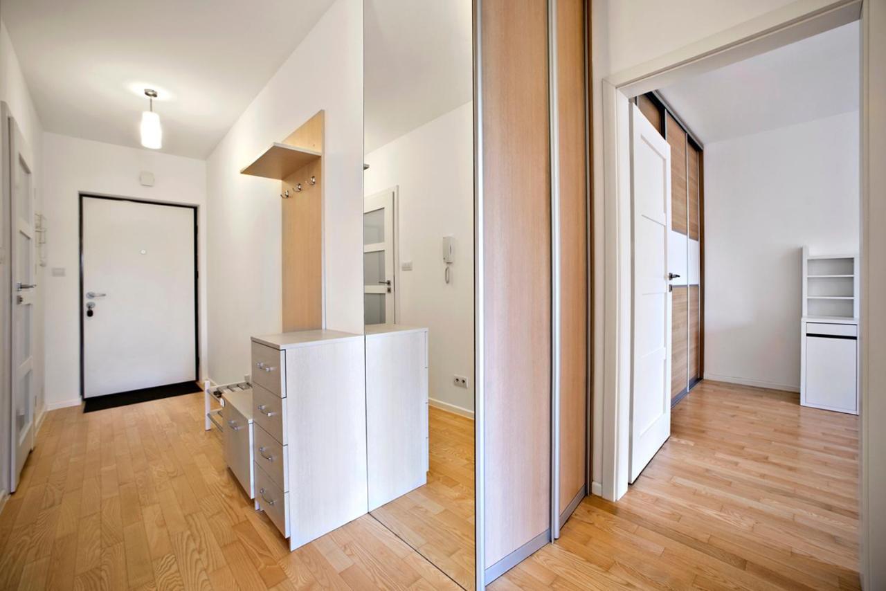 P&O Apartments Bitwy Warszawskiej II - Ochota Warsaw Luaran gambar